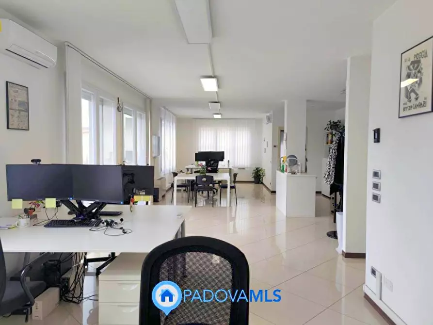 Immagine 3 di Ufficio in vendita  in via Padova, 87 a Cartura