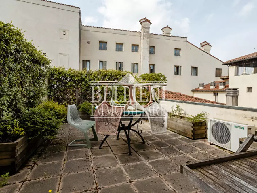 Immagine 17 di Attico in vendita  in Corso Palladio a Vicenza