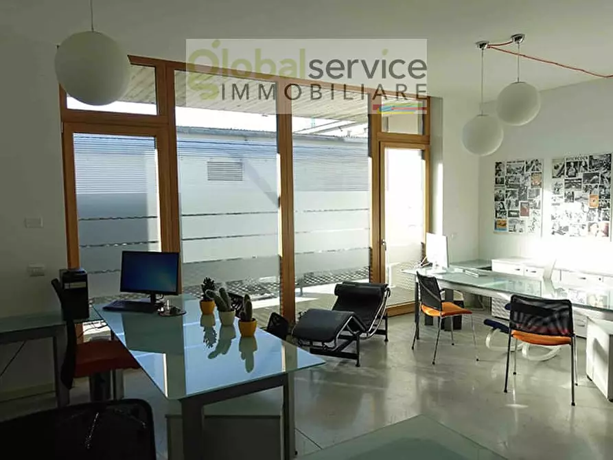 Immagine 2 di Negozio in affitto  in VIA QUARENA a Gavardo