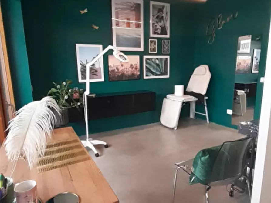 Immagine 13 di Negozio in affitto  in VIA QUARENA a Gavardo