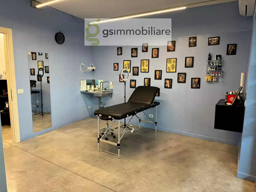 Immagine 17 di Negozio in affitto  in VIA QUARENA a Gavardo