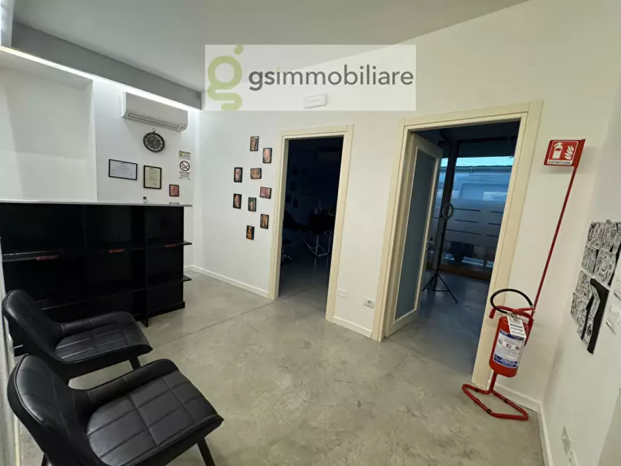 Immagine 19 di Negozio in affitto  in VIA QUARENA a Gavardo