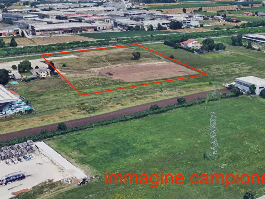 Immagine 1 di Terreno in vendita  in Via roma, 1 a Sarego