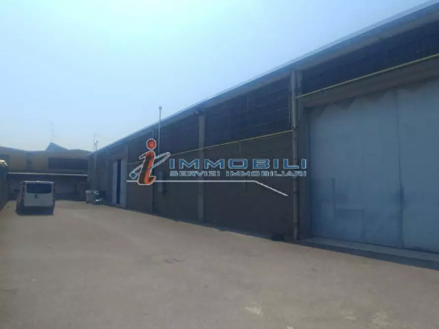 Immagine 4 di Laboratorio in affitto  in VIA ISEO a San Giuliano Milanese