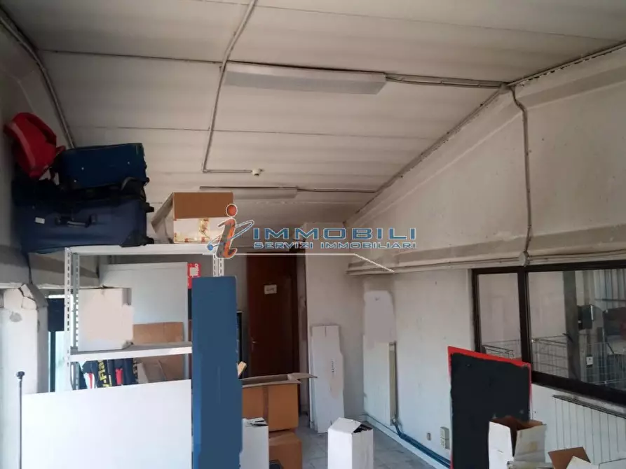 Immagine 14 di Laboratorio in affitto  in VIA ISEO a San Giuliano Milanese