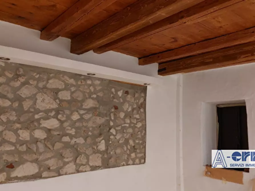 Immagine 1 di Rustico / casale in vendita  in via trento a Solagna