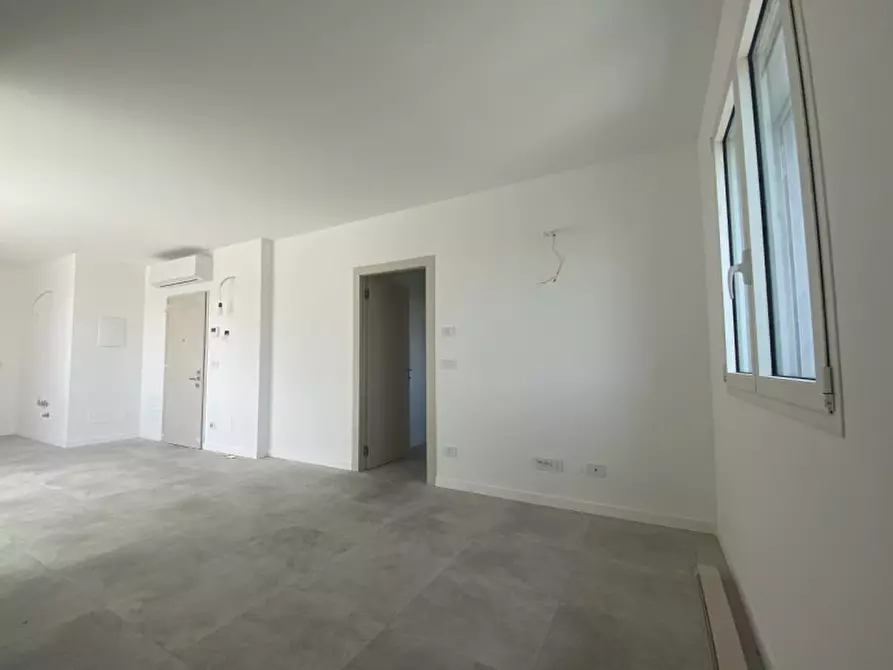 Immagine 8 di Attico in vendita  in quirino di marzio 46 a Bologna