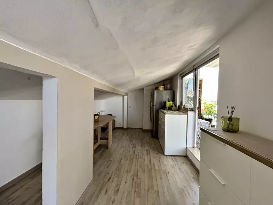 Immagine 23 di Appartamento in vendita  in VIA VEGRA a Pescantina