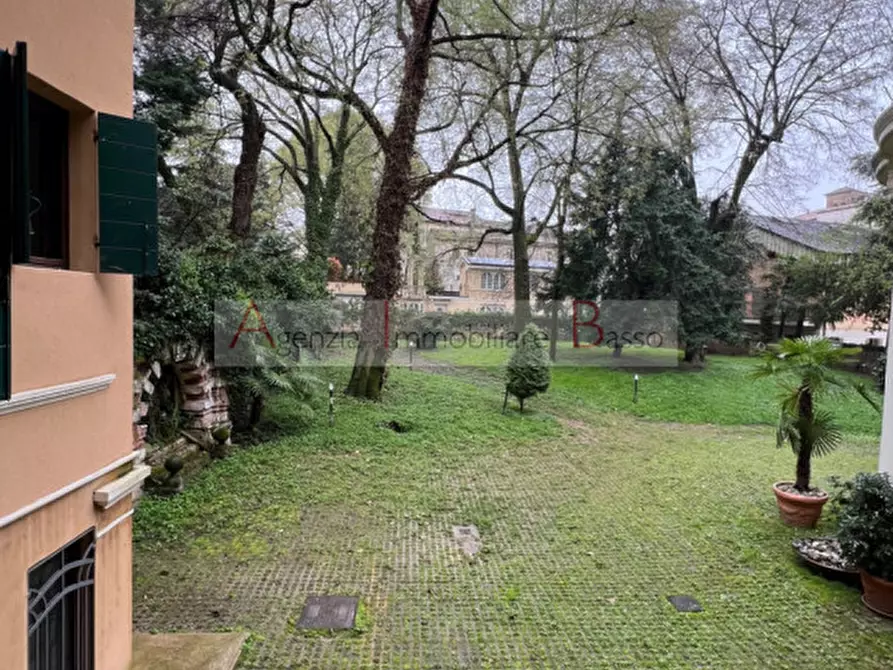 Immagine 21 di Ufficio in affitto  in VIA MORGAGNI a Padova