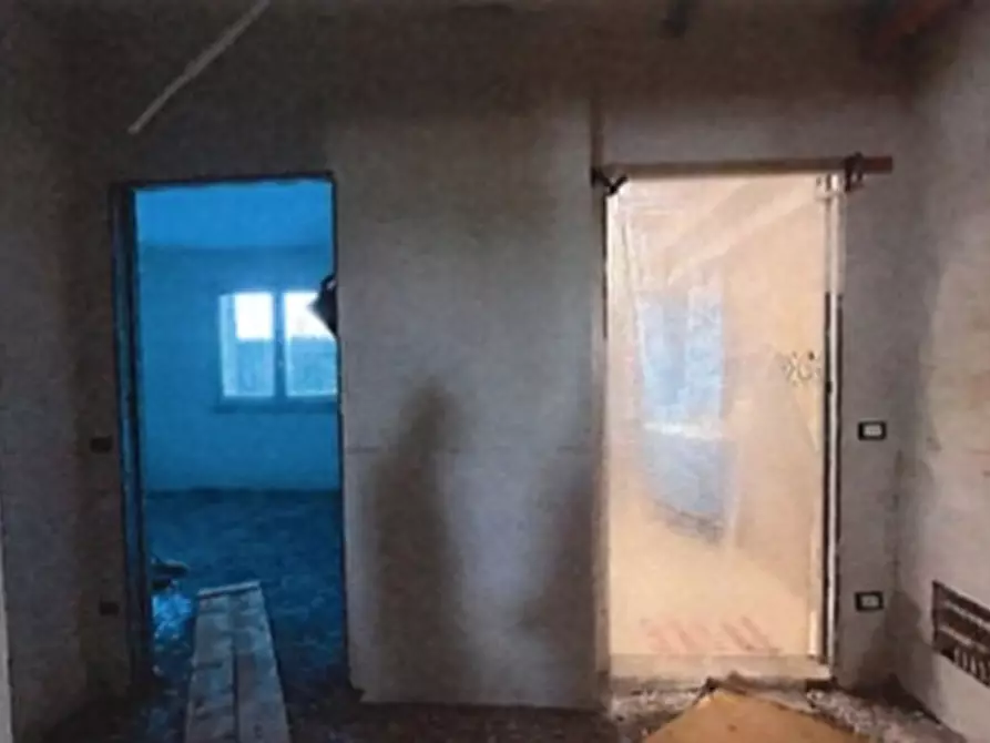 Immagine 24 di Palazzo in vendita  in VIA CAPITELLO 69 a Concamarise