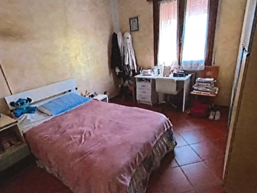 Immagine 33 di Palazzo in vendita  in VIA CAPITELLO 69 a Concamarise