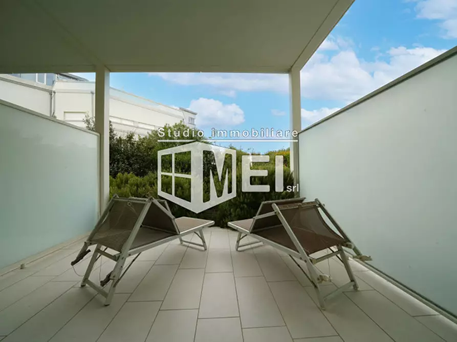 Immagine 13 di Appartamento in vendita  in viale del Tirreno a Pisa