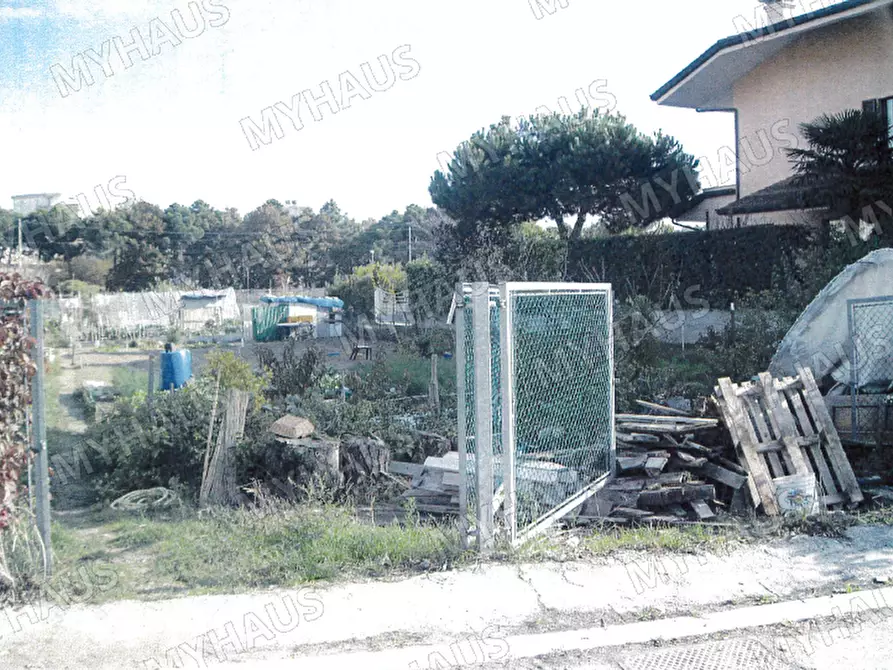 Immagine 4 di Terreno in vendita  in VIA ACQUARIO 4 a Cesenatico