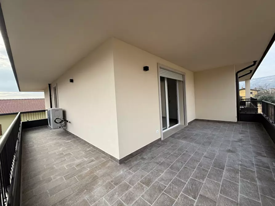 Immagine 11 di Appartamento in vendita  a Tregnago