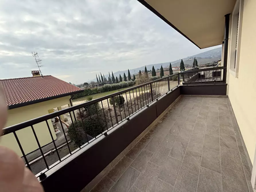 Immagine 12 di Appartamento in vendita  a Tregnago