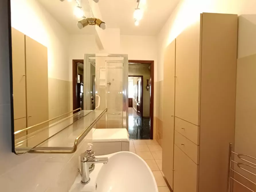 Immagine 3 di Appartamento in affitto  in Via Valdengo, 2 a Torino