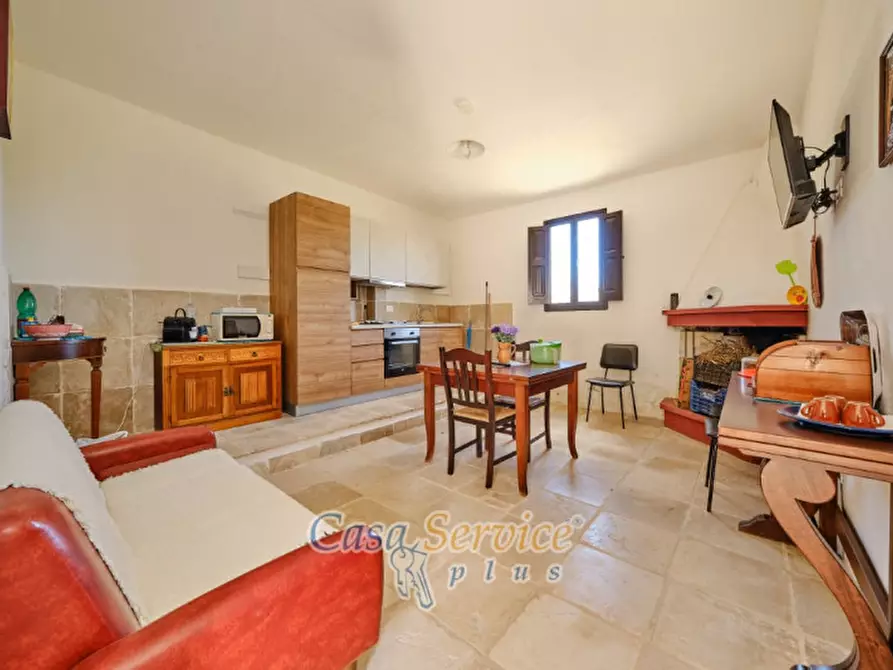 Immagine 91 di Villa in vendita  in Contrada Casa Rossa a Oria