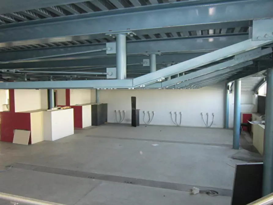 Immagine 11 di Ufficio in vendita  in Via Praes 67 a Odolo