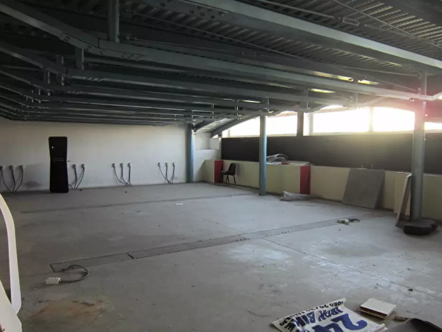 Immagine 14 di Ufficio in vendita  in Via Praes 67 a Odolo