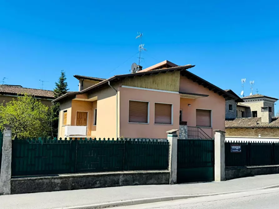 Immagine 8 di Villa in vendita  in VIA IV NOVEMBRE, 2 a Calvisano