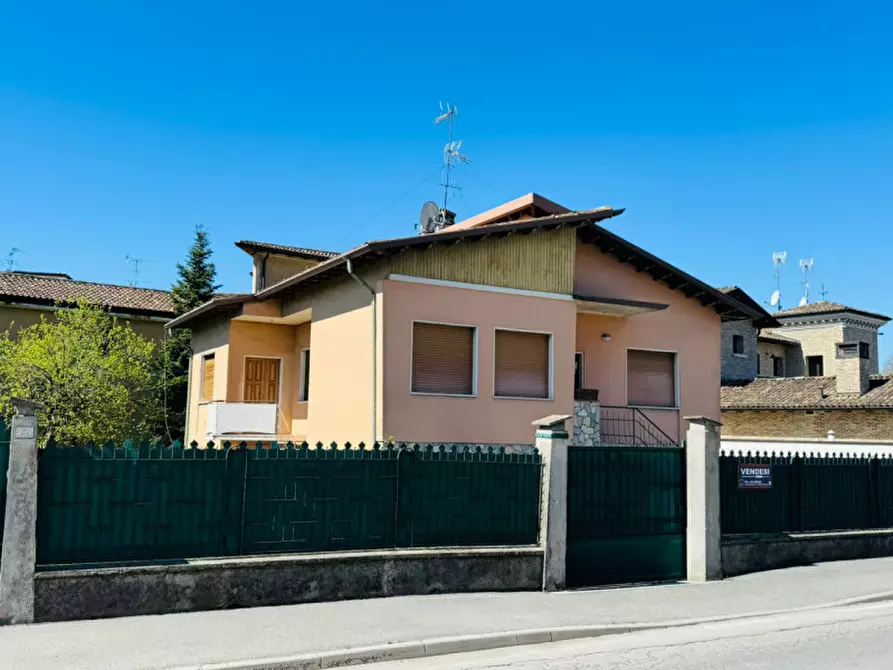 Immagine 17 di Villa in vendita  in VIA IV NOVEMBRE, 2 a Calvisano