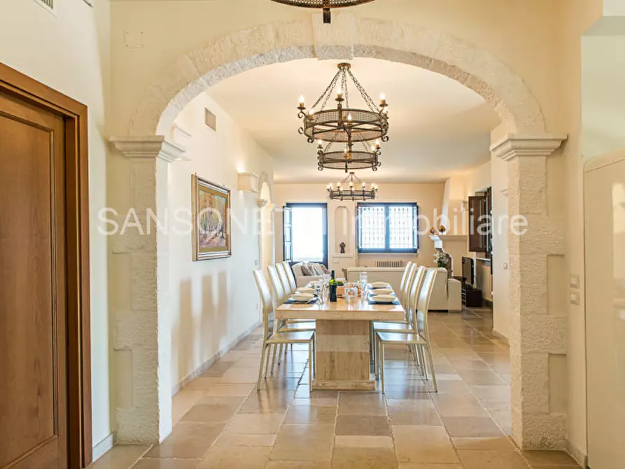 Immagine 13 di Villa in vendita  in OTNY a Fasano