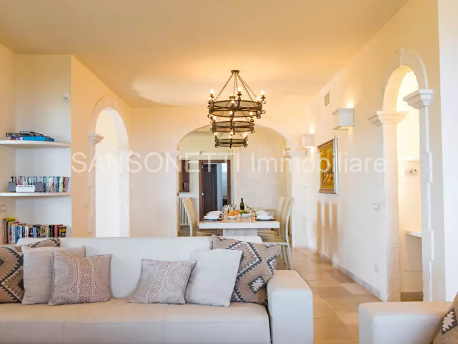 Immagine 15 di Villa in vendita  in OTNY a Fasano