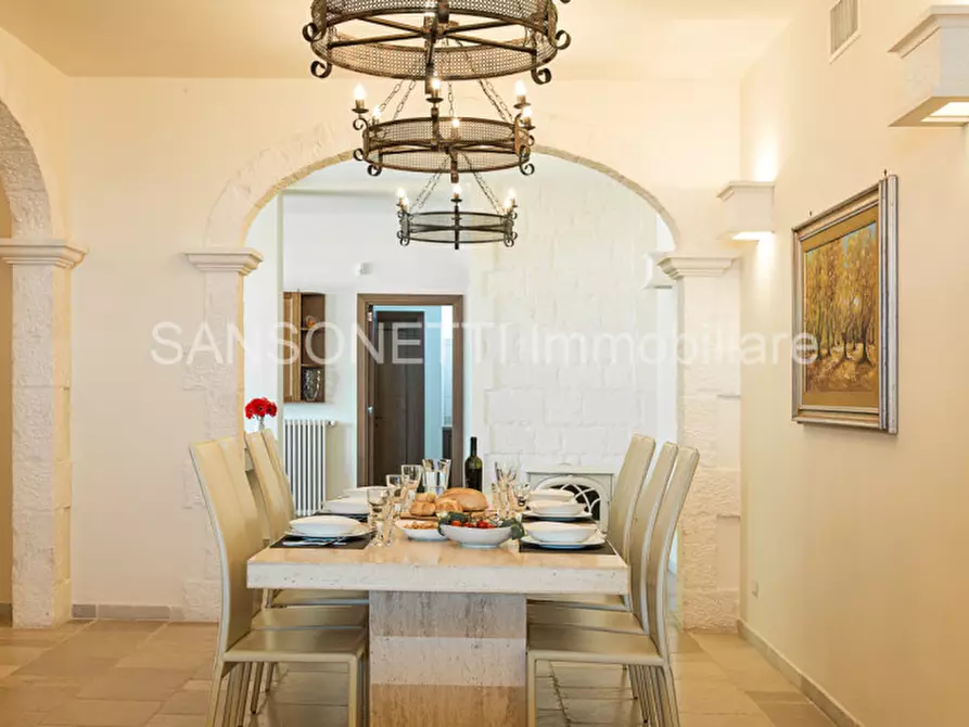 Immagine 19 di Villa in vendita  in OTNY a Fasano