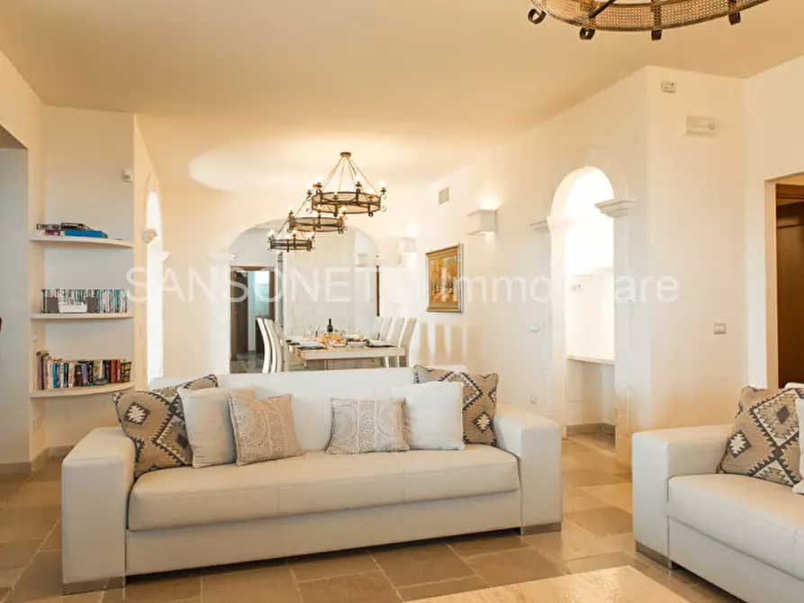 Immagine 22 di Villa in vendita  in OTNY a Fasano