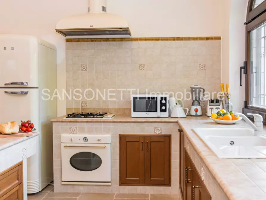 Immagine 27 di Villa in vendita  in OTNY a Fasano