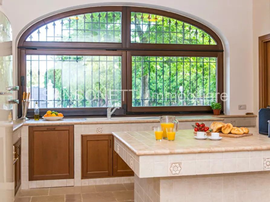 Immagine 28 di Villa in vendita  in OTNY a Fasano