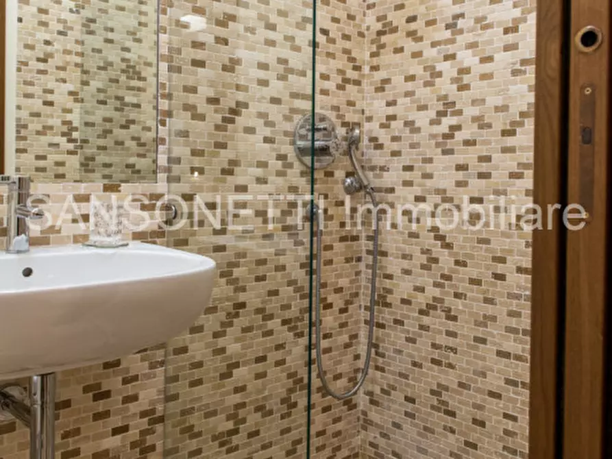 Immagine 33 di Villa in vendita  in OTNY a Fasano