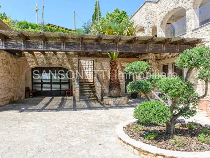 Immagine 48 di Villa in vendita  in OTNY a Fasano