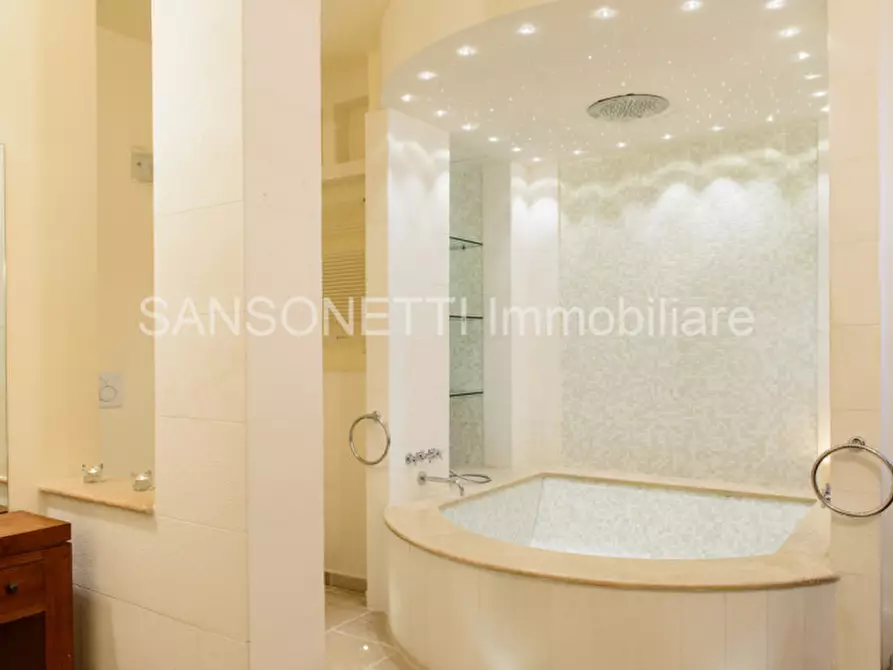 Immagine 68 di Villa in vendita  in OTNY a Fasano