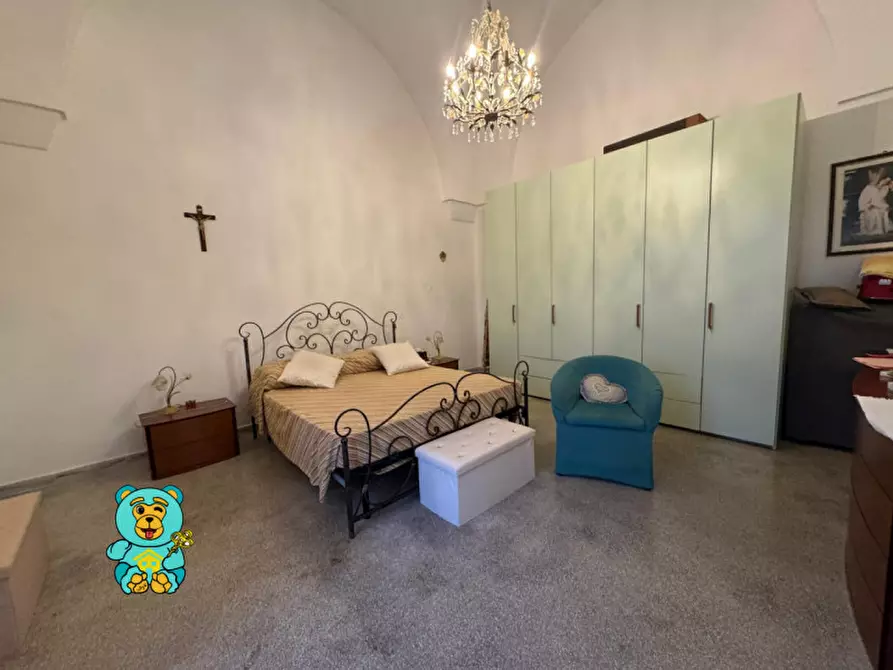 Immagine 19 di Casa indipendente in vendita  in Via Roma 54 a Caprarica Di Lecce