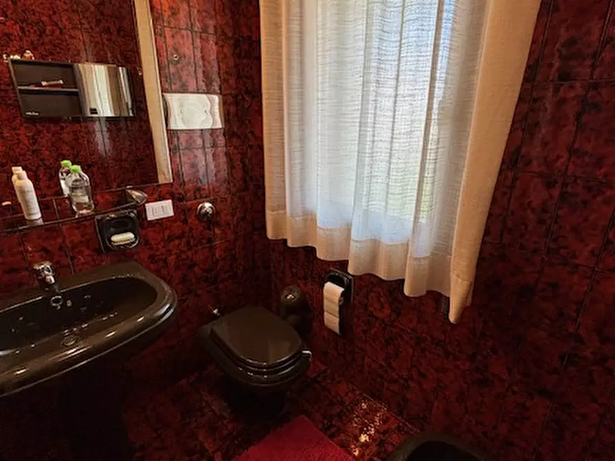 Immagine 29 di Villa in vendita  in via Bordone a Padova