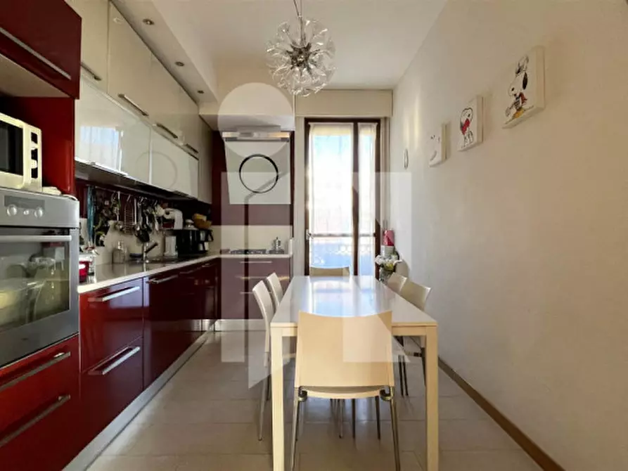 Immagine 1 di Appartamento in vendita  in Via Longhi a Parma
