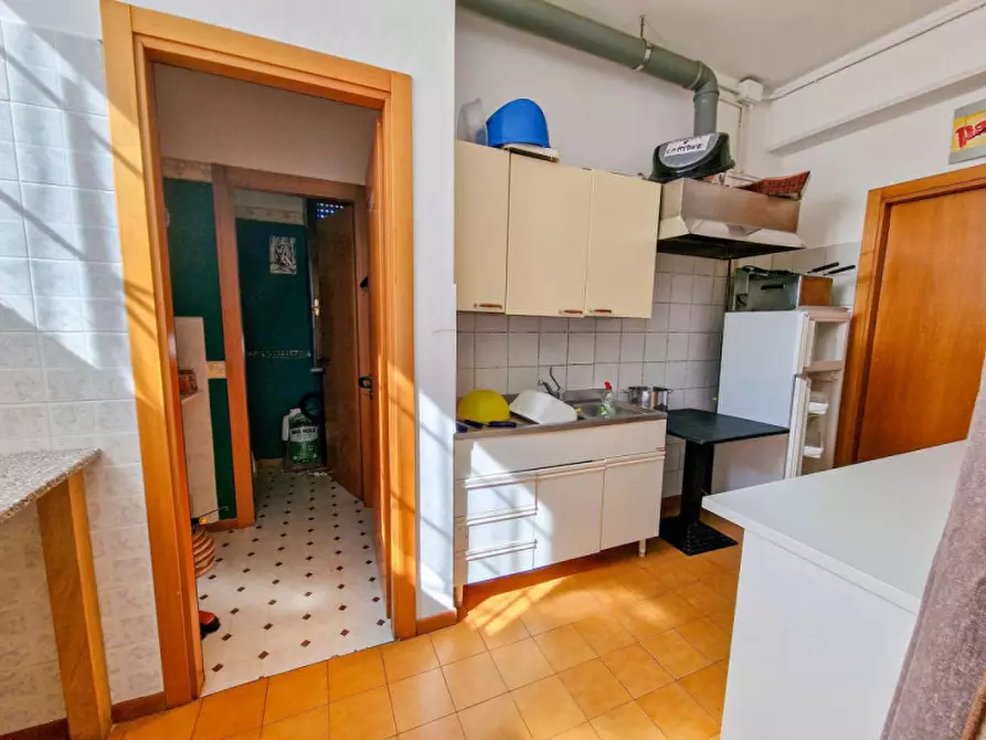 Immagine 4 di Attività commerciale in affitto  in via Leonardo Da Vinci a Acqualagna