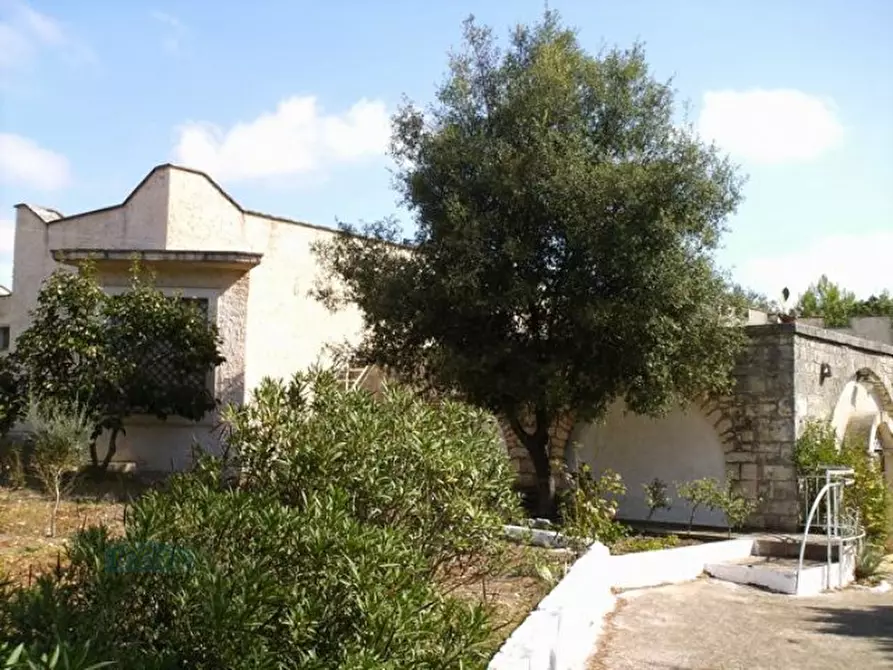 Immagine 3 di Villa in vendita  in Contrada Porcile a Ceglie Messapico