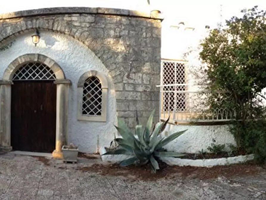 Immagine 24 di Villa in vendita  in Contrada Porcile a Ceglie Messapico