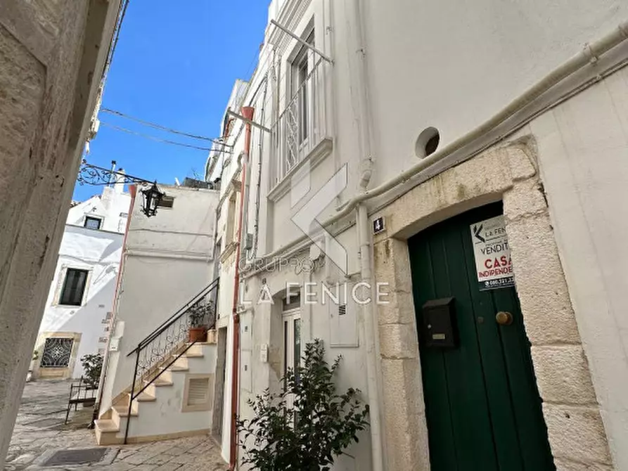 Immagine 1 di Casa indipendente in vendita  in via cappelletti 4 a Martina Franca