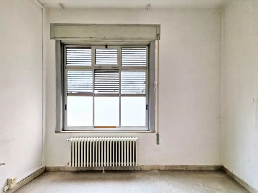 Immagine 15 di Ufficio in vendita  in Viale Trieste, N. 18 a Rovigo