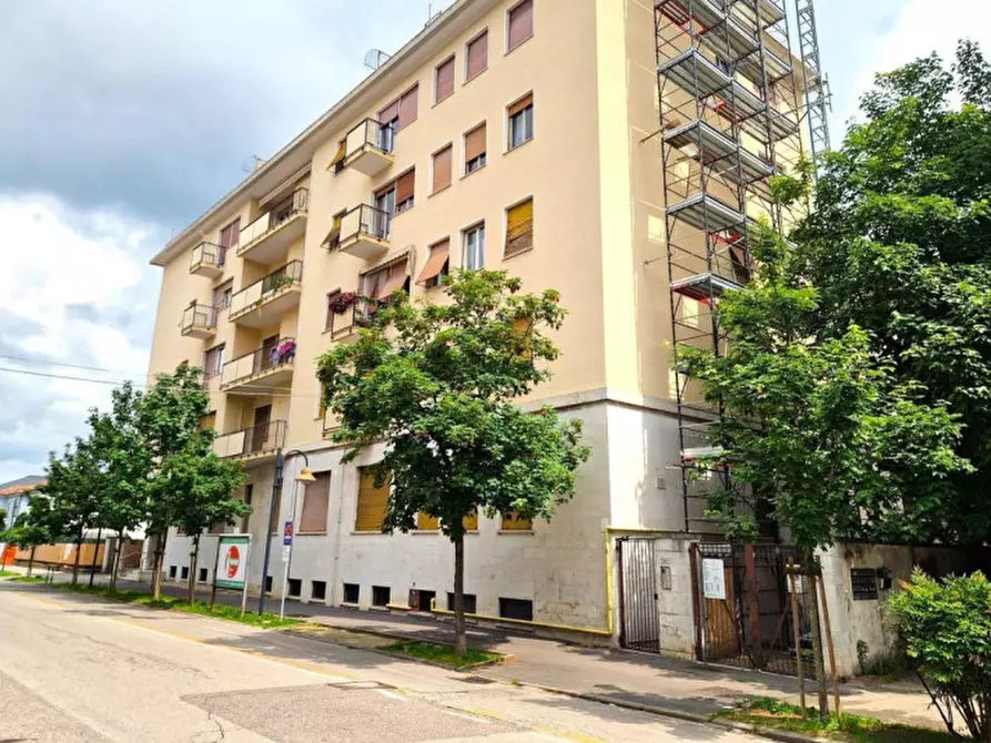 Immagine 30 di Ufficio in vendita  in Viale Trieste, N. 18 a Rovigo