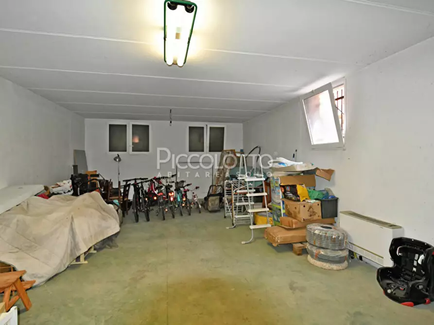 Immagine 12 di Villa in vendita  in via Nosellare a Rossano Veneto