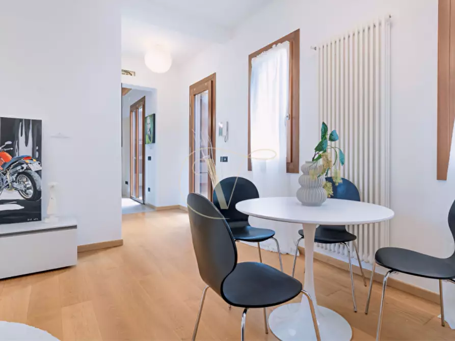 Immagine 12 di Villa in vendita  in Via Torre 59 a Padova