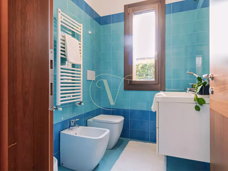 Immagine 29 di Villa in vendita  in Via Torre 59 a Padova