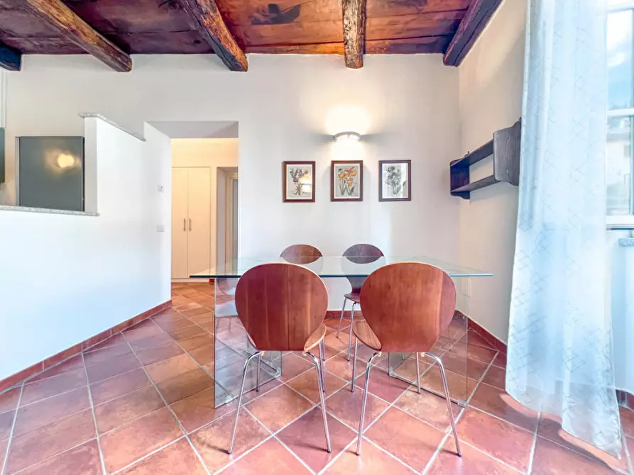 Immagine 1 di Appartamento in vendita  in via Albertoletti a Orta San Giulio