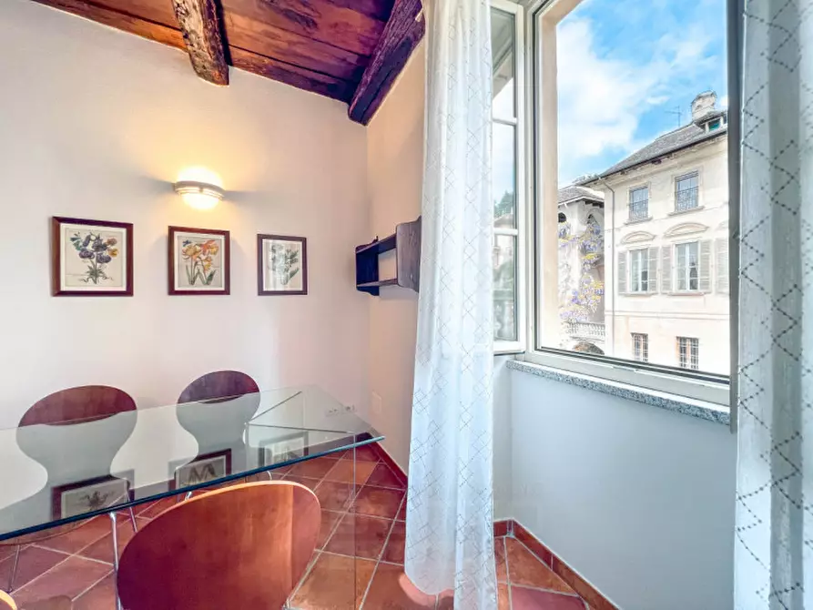 Immagine 5 di Appartamento in vendita  in via Albertoletti a Orta San Giulio