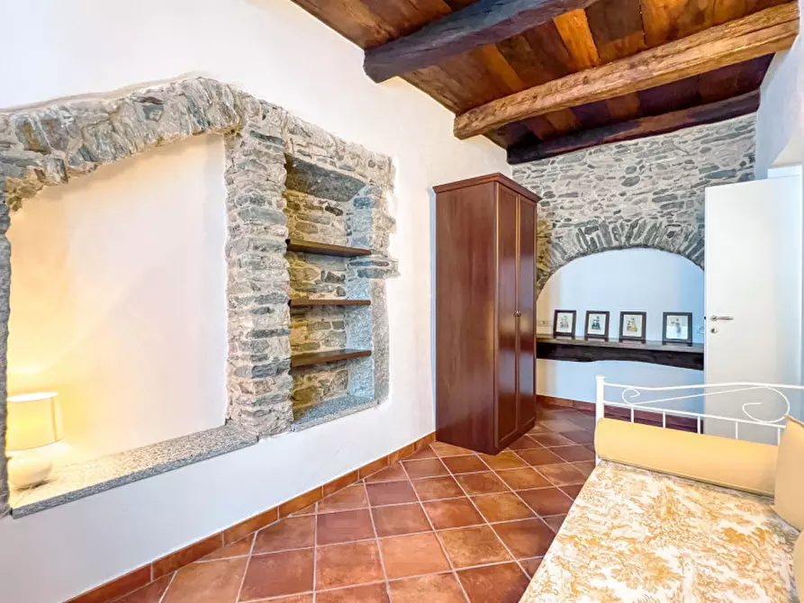 Immagine 12 di Appartamento in vendita  in via Albertoletti a Orta San Giulio