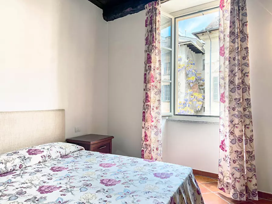 Immagine 19 di Appartamento in vendita  in via Albertoletti a Orta San Giulio
